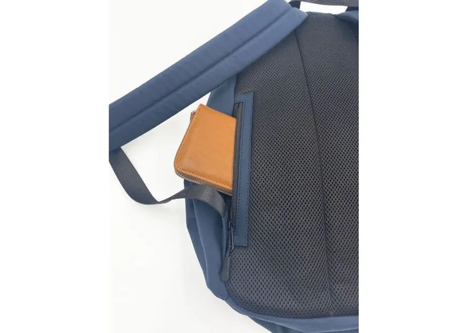 Brt Helmet DayPack [31001] Magazine Product