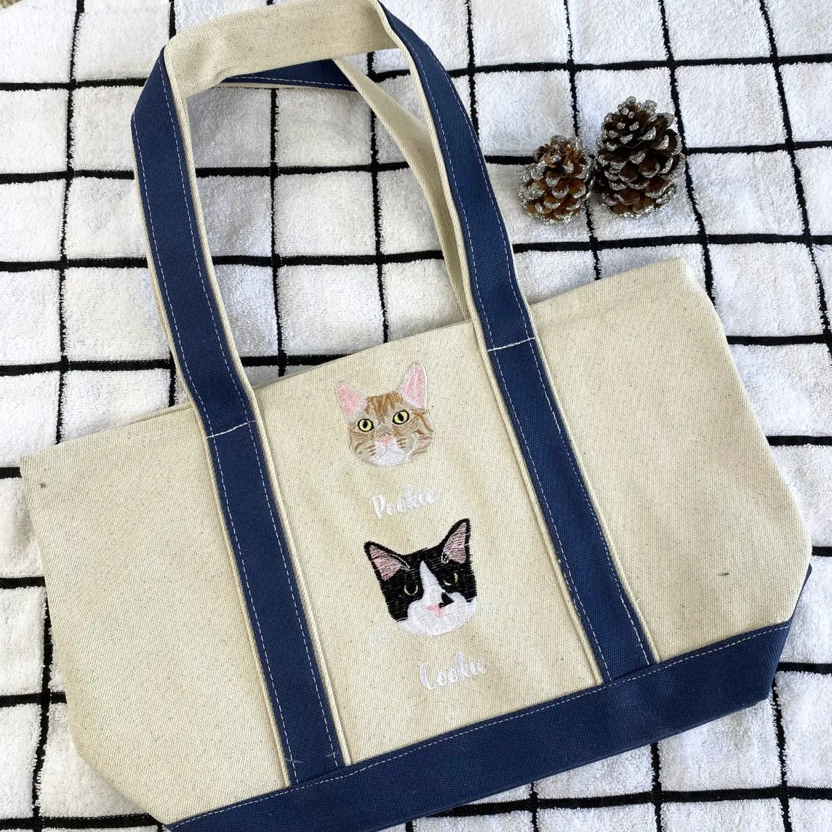 Cat Lover Twin Pack: Embroidered Sweatshirt & Tote Bag