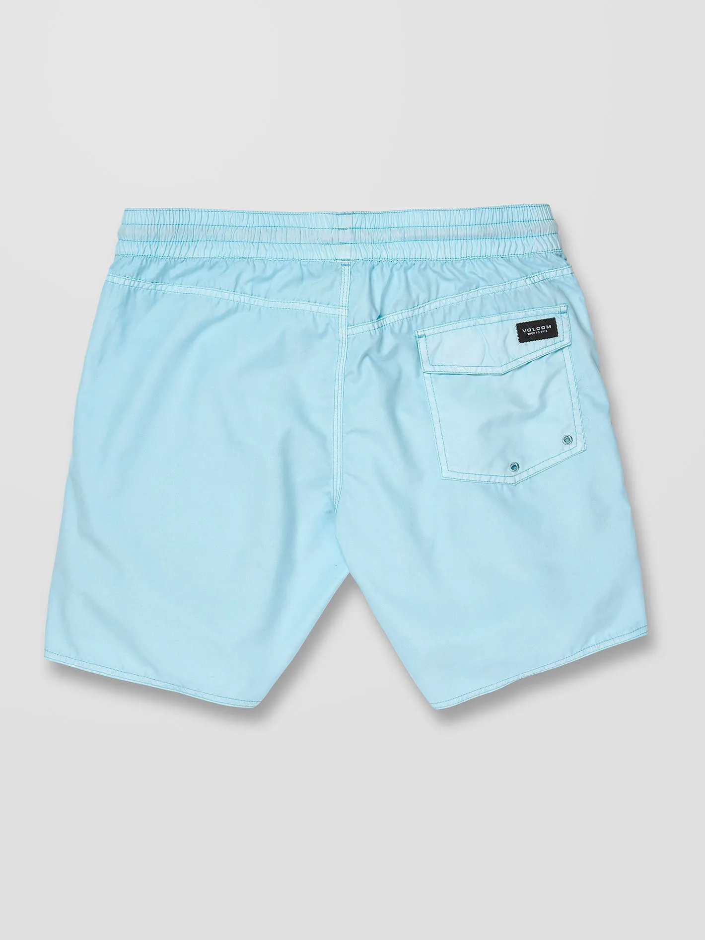 Center Trunk 17" Boardshort - ANTIGUA SAND