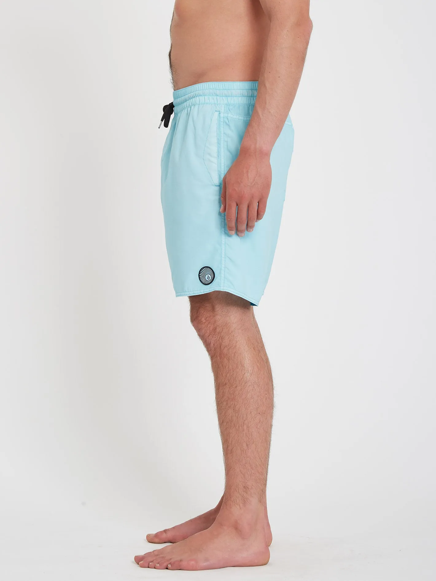 Center Trunk 17" Boardshort - ANTIGUA SAND