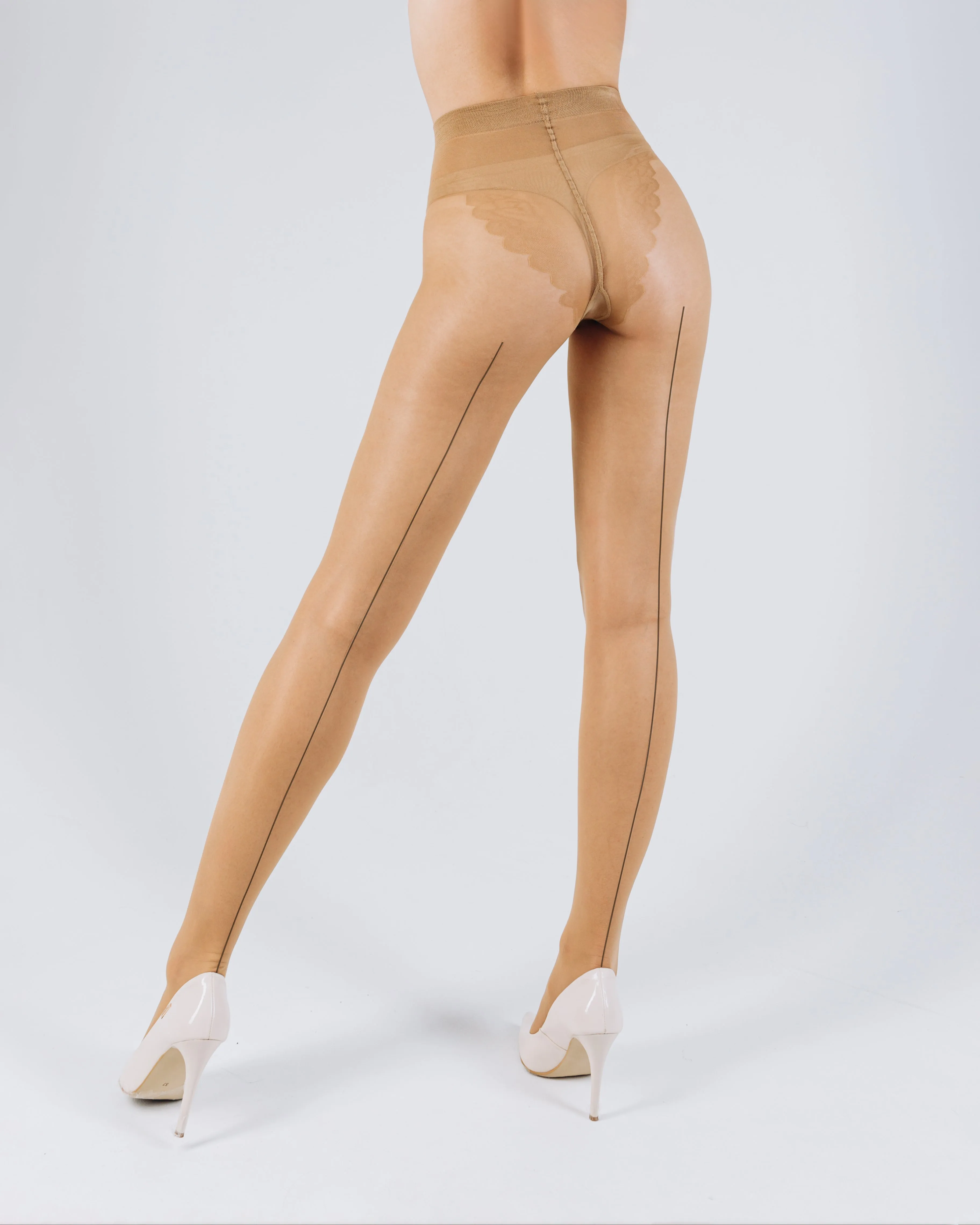 Giulia Chic Bikini 20 Denier Sheer Tights with Fine Back Seam