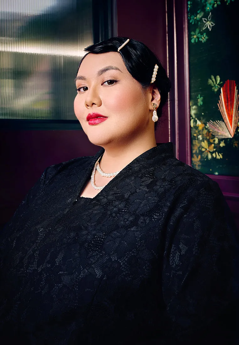 Maira Front Zip Lace Kebaya Nyonya
