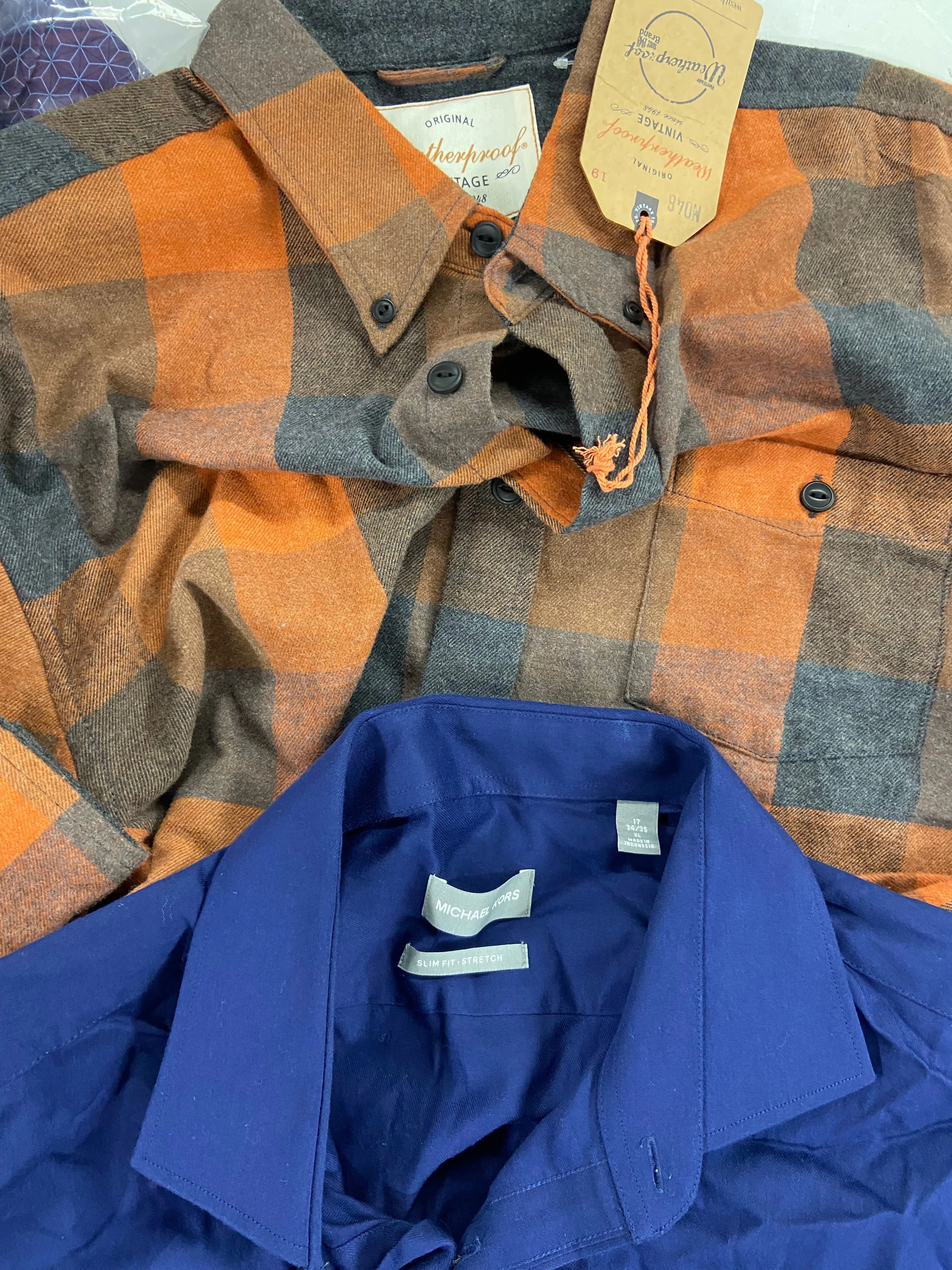 Men's Clothing Dress Shirts Wholesale Lot, MICHAEL KORS, WEATHERPROOF, JAYWALKER, CLUB ROOM, ALFANI, 16 items, Shelf Pulls, MSRP $944
