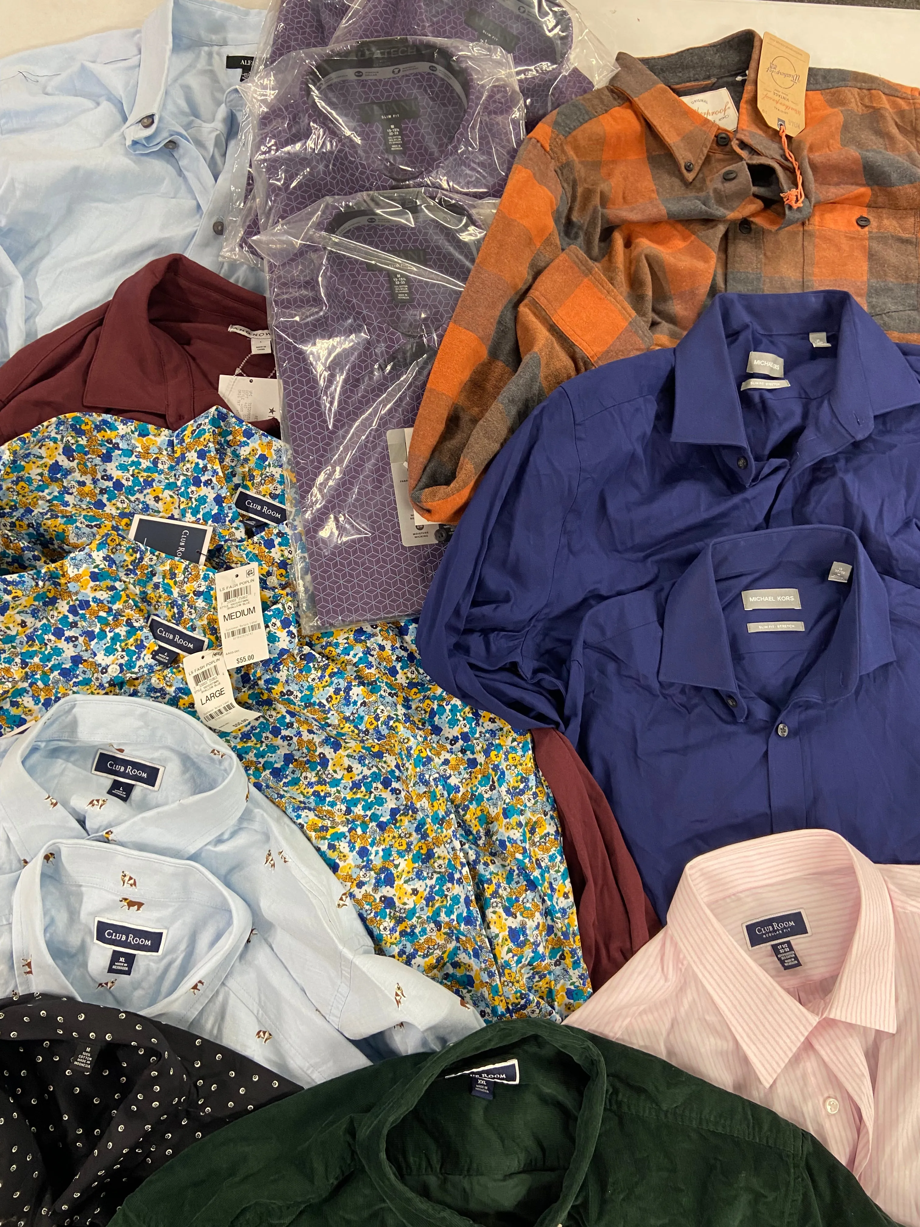 Men's Clothing Dress Shirts Wholesale Lot, MICHAEL KORS, WEATHERPROOF, JAYWALKER, CLUB ROOM, ALFANI, 16 items, Shelf Pulls, MSRP $944