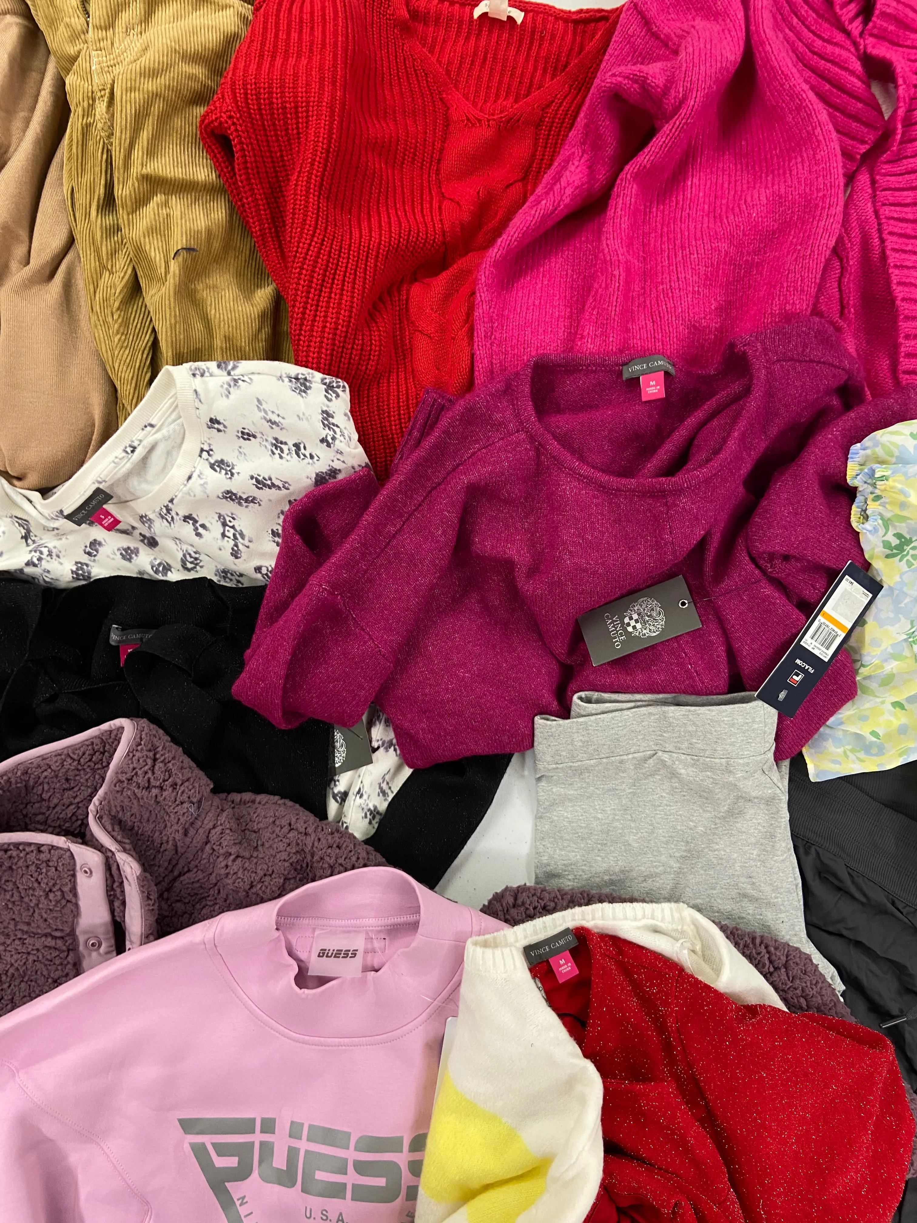 Women's Clothing Assorted Wholesale Lot, NORTH FACE, GUESS, FILA, DICKIES, VINCE CAMUTO, CALVIN KLEIN and more, 14 items, Shelf Pulls, MSRP $1,043